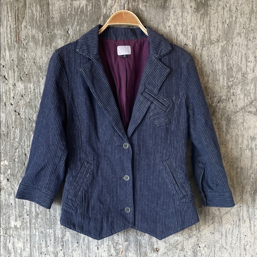 PRODUCT OF VOLCOM DESIGN Women's Pinstripe Blazer Size M